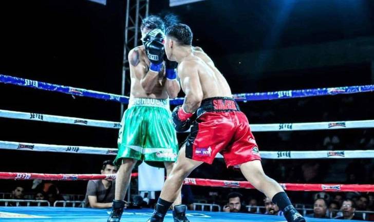 Ariel Salazar está invicto.