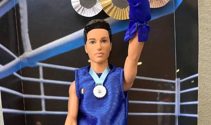 Así luce la figura de Marco Verde.