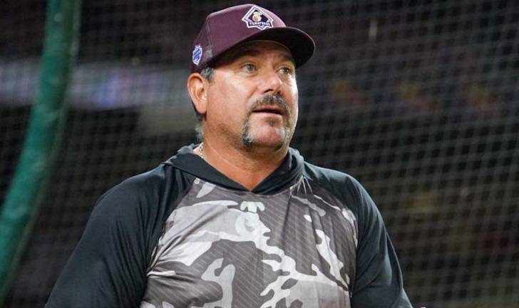 Benjamín Gil tendrá a su cargo al equipo de México que competirá en el próximo Clásico Mundial de Beisbol.