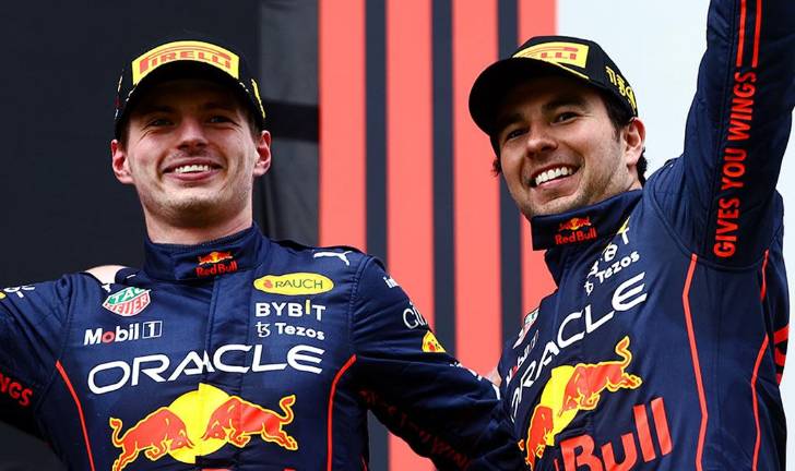 Max Verstappen y Sergio “Checo” Pérez se quedaron con el 1-2 en el Gran Premio de España.