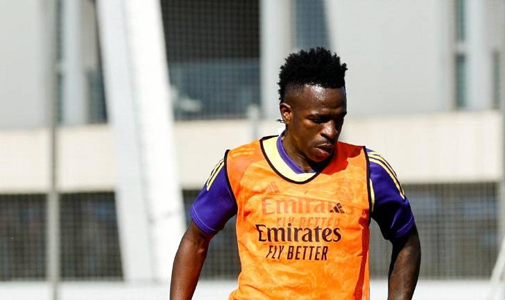 Vinicius de nuevo sufre ataques racistas.