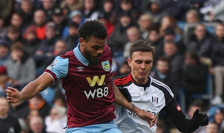 Reparto de puntos en Turf Moor.