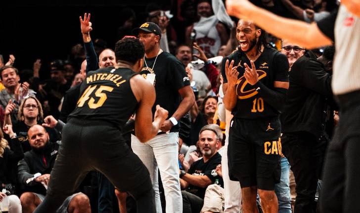 Donovan Mitchell fue el líder de la remontada de Cavs.