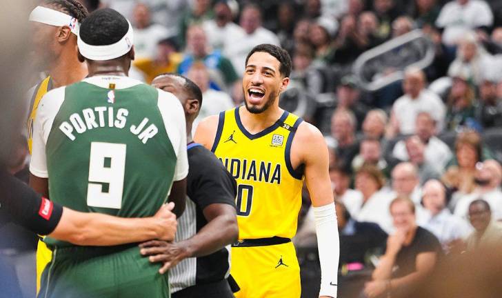 Tyrese Haliburton concluyó el segundo juego ante los Bucks con 12 unidades.