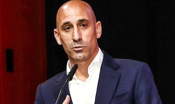 Luis Rubiales dio su versión de la historia en el juicio por el beso que le dio a la jugadora Jenni Hermoso.