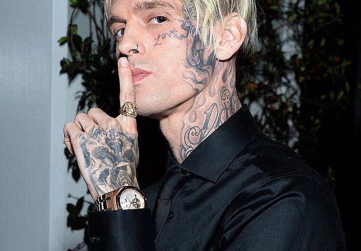 Esparcirán cenizas de Aaron Carter con las de su hermana Leslie