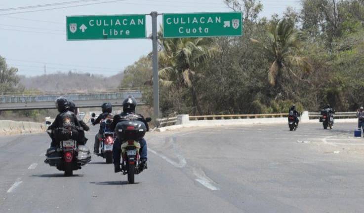 Motociclistas parten a sus hogares tras disfrutar Mazatlán.
