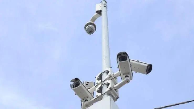Ante las compras urgentes por crisis de seguridad, Iniciativa Sinaloa llama a vigilar las adquisiciones del Gobierno.