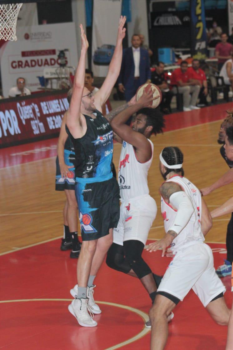 $!Venados Basketball iguala semifinal ante Astros y asegura sexto partido
