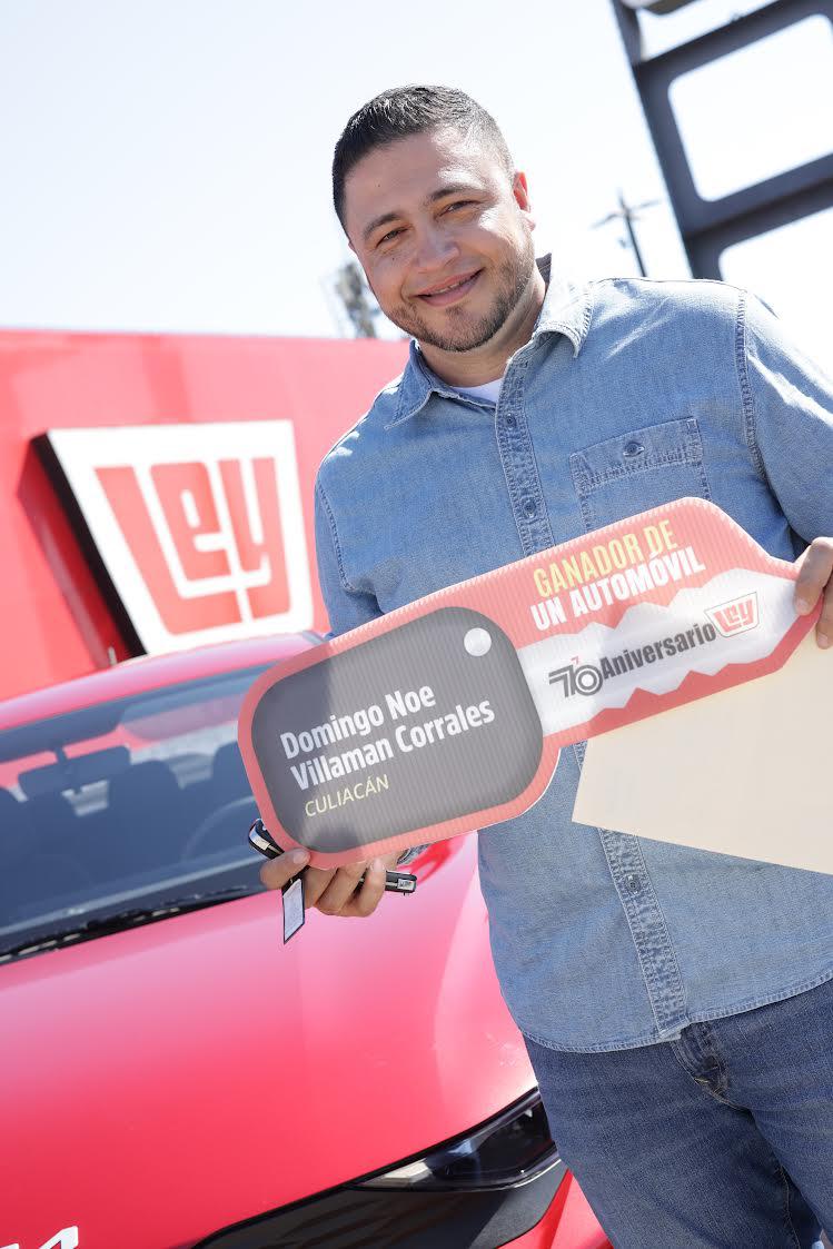 $!Domingo Noe, uno de los ganadores en Culiacán.