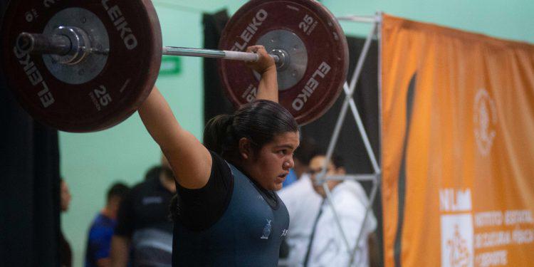 $!Sinaloa inicia el Macro Regional de halterofilia en Monterrey
