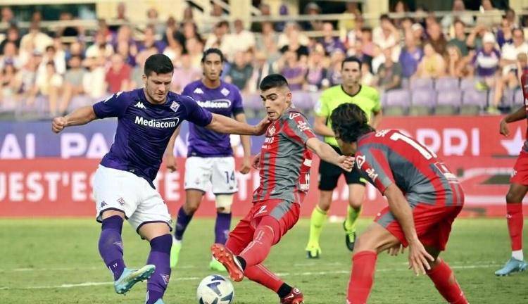 Johan Vásquez jugó todo el partido.