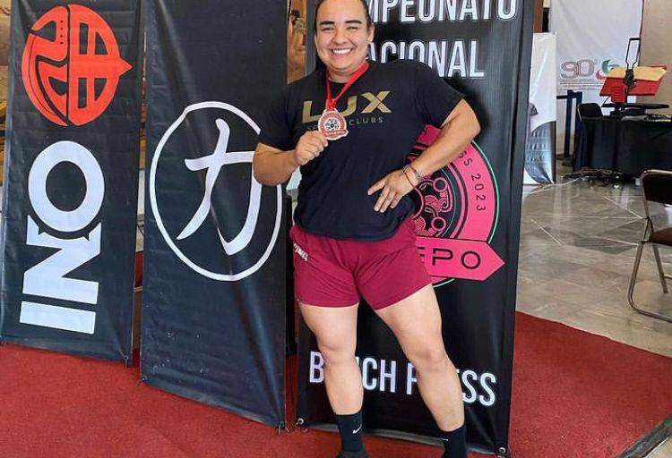 Sinaloense Maytia Millán cumple con romper récord nacional