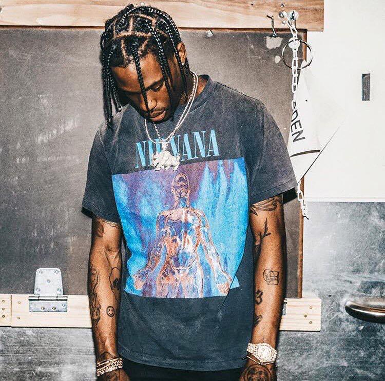 $!Atenta Travis Scott contra un club nocturno