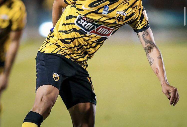 Orbelín Pineda y el AEK inauguran su nuevo estadio con goleada sobre el Ionikos