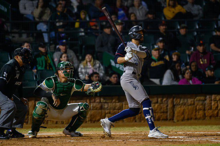 $!Cañeros gana serie a Sultanes en juego cargado de emociones
