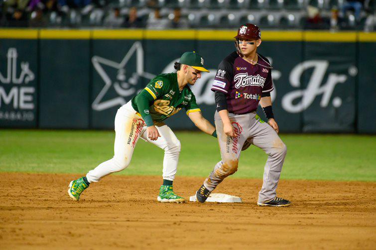 Tomateros de Culiacán se queda con la serie en Los Mochis