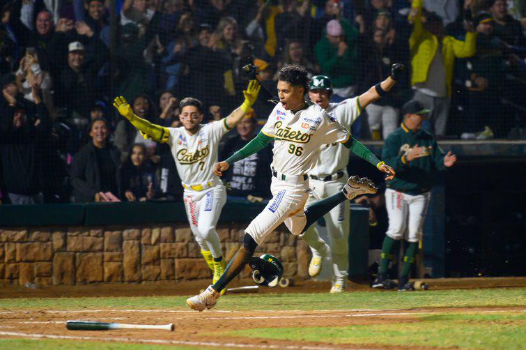 Cañeros gana en 11 entradas a Mayos para tomar ventaja en playoffs