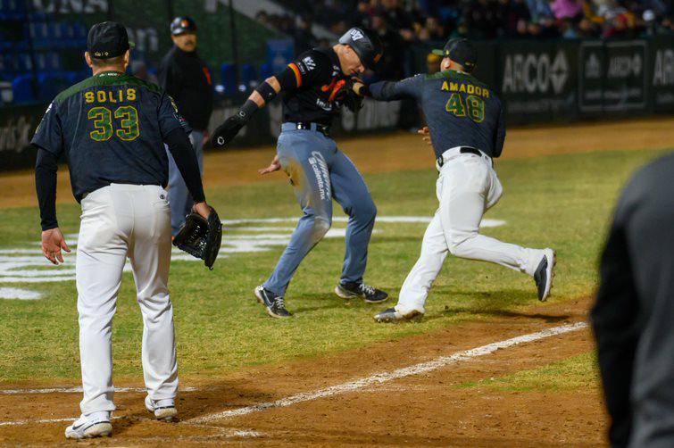 $!Cañeros regala dramático triunfo a su afición, ante Naranjeros