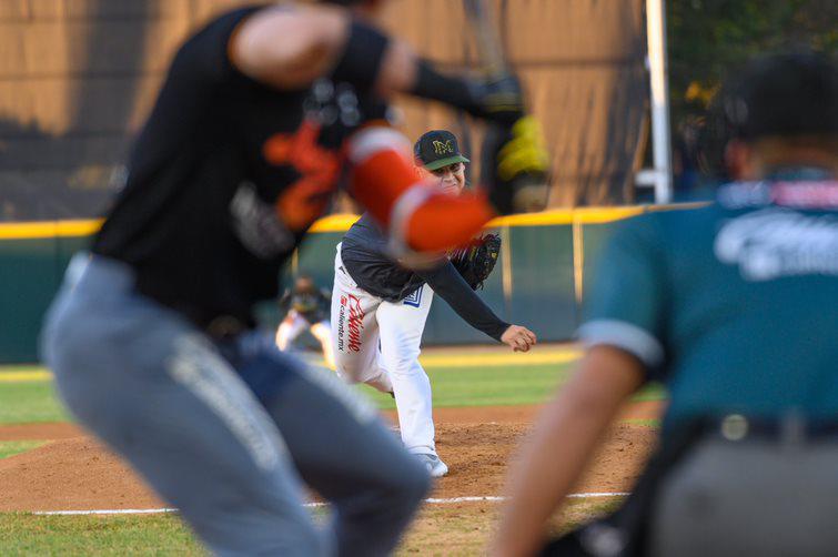 $!Cañeros regala dramático triunfo a su afición, ante Naranjeros