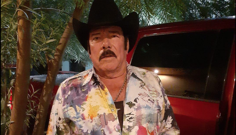 Lalo Mora