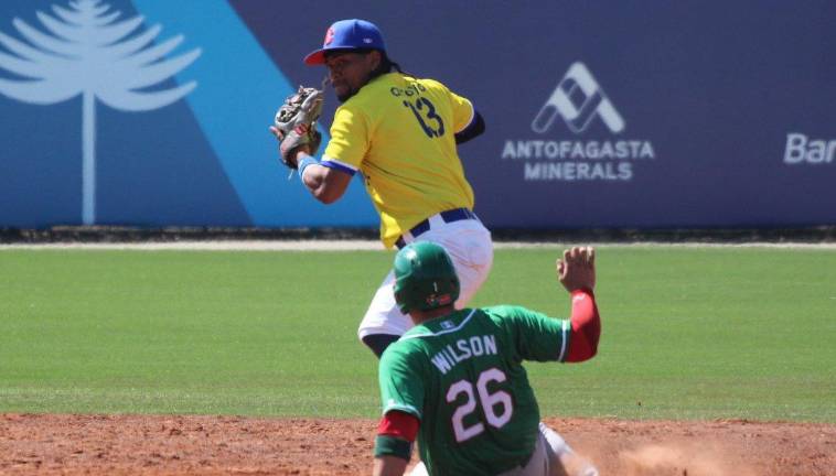 Colombia dominó a México.