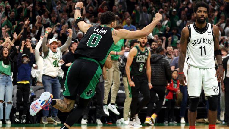 Jayson Tatum festeja el triunfo de Boston.