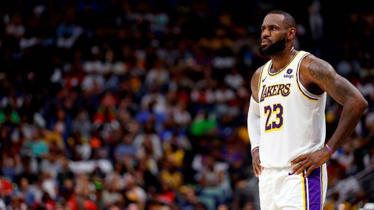 LeBron James decidió no ejercer su opción de contrato para la próxima temporada.