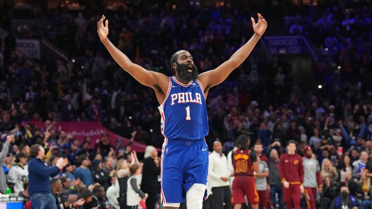 James Harden sigue invicto con Philadelphia 76ers