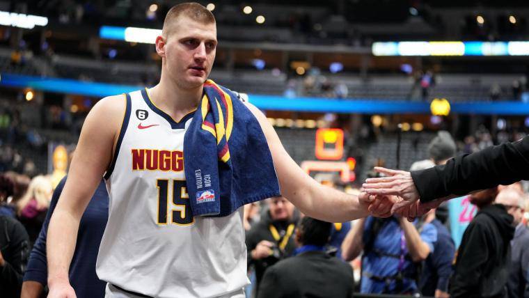 Nikola Jokic tuvo 30 puntos, 12 asistencias y 12 rebotes.