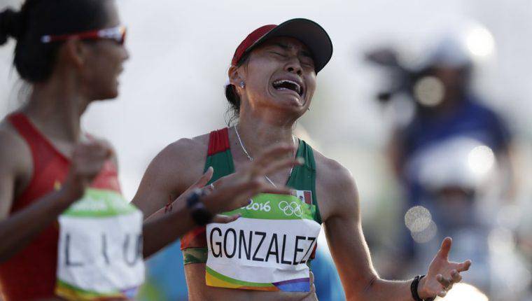 Lupita González recibe otra sanción.