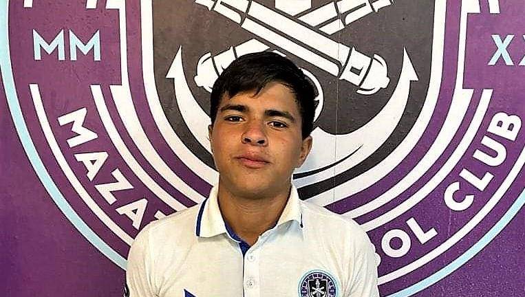 Abraham Alexander Martínez Hernández buscará un lugar en las fuerzas básicas del América.