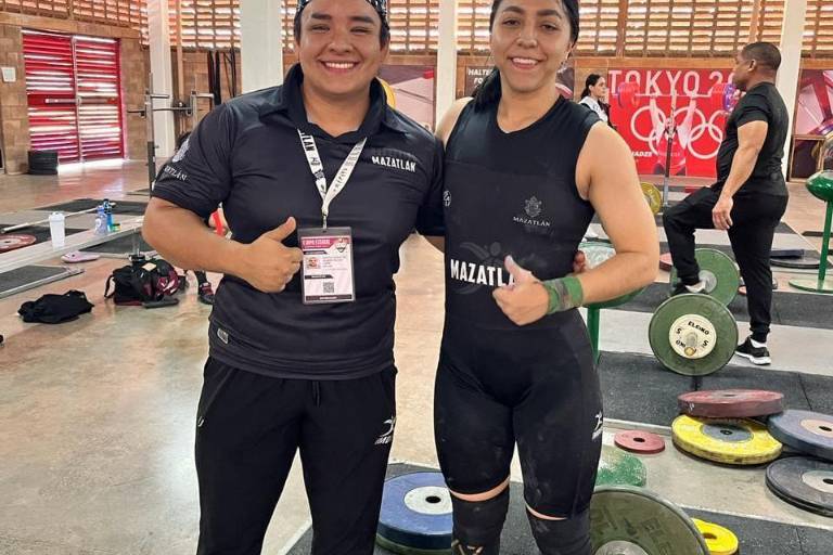Supera nerviosismo y gana primera medalla de oro para Mazatlán, en halterofilia