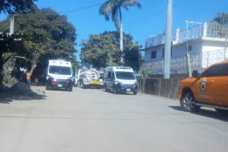 Fuga de gas provoca incendio en albergue de Culiacancito