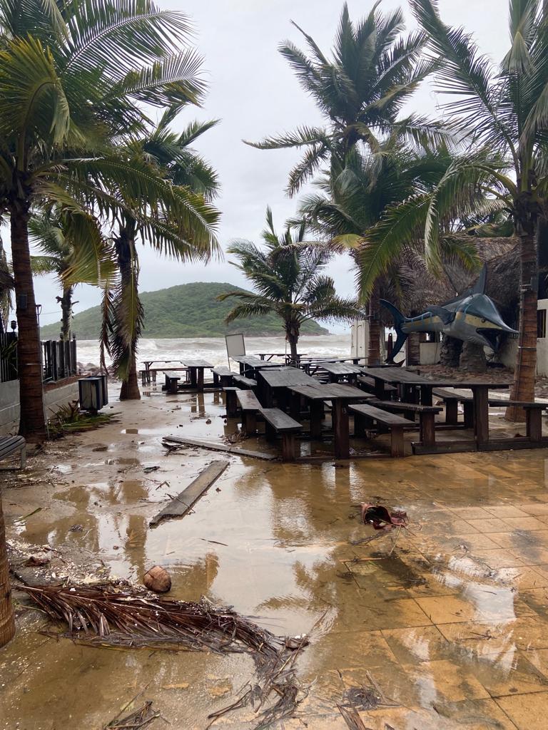 $!Durante el impacto del huracán Pamela, en Mazatlán fueron evacuadas 253 personas; ya volvieron a sus casas