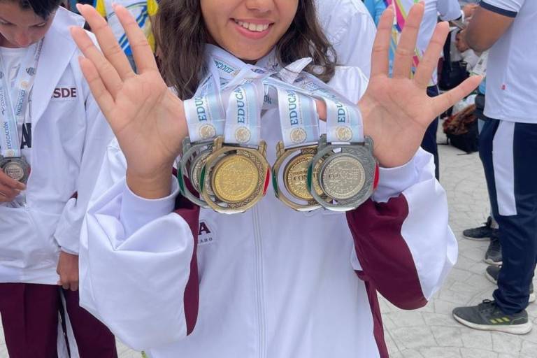 Suma Sinaloa ocho medallas más en los Paranacionales Conade; ahora lo hace en para natación