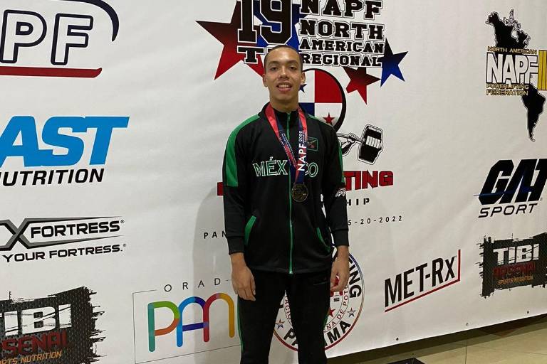 Impone mazatleco José Luis Hernández Cosío récord Panamericano en Powerlifting