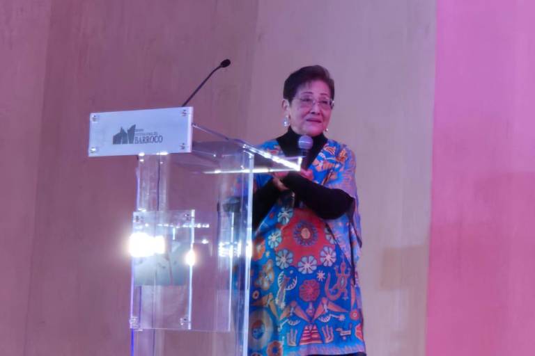 Reconocen a Esperanza Kasuga con el Galardón a la Trayectoria de la Mujer Industrial