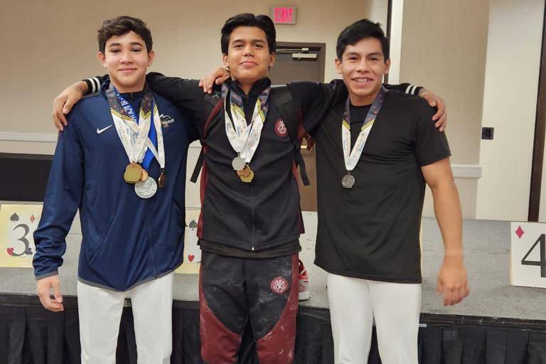 Obtienen gimnastas sinaloenses 10 medallas en Copa Blackjack