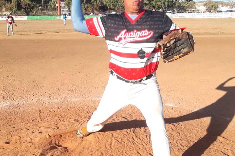 Sindicato de Aurigas Rojas está en la final de playoffs de la Liga de Beisbol Eco Taxis Verdes