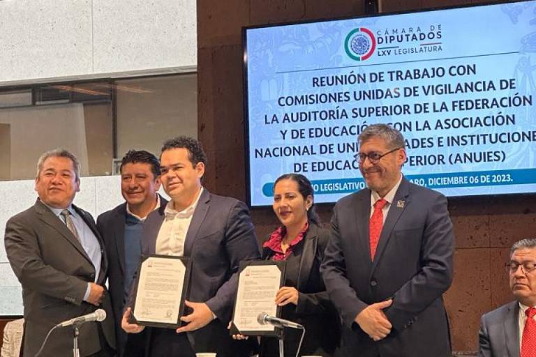 Entrega UAS estados financieros de 2022 a la Cámara de Diputados