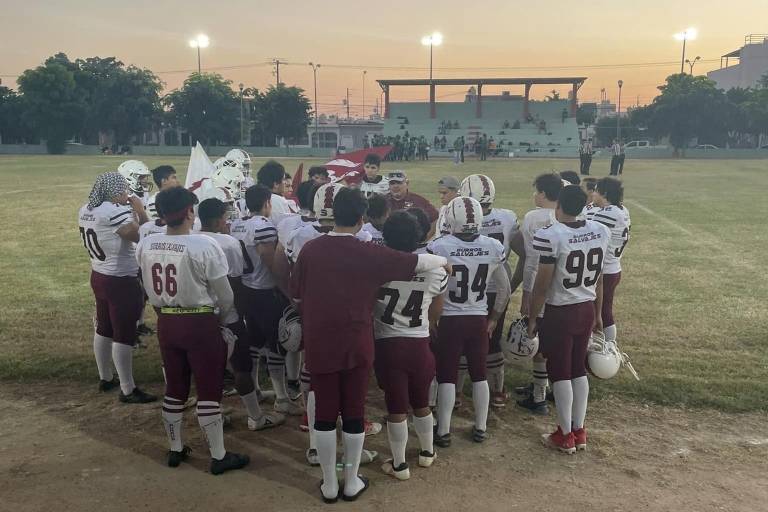 Sella Burros Salvajes boleto a la final Juvenil Mayor