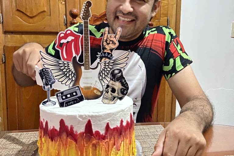 Celebra un nuevo año de felicidad