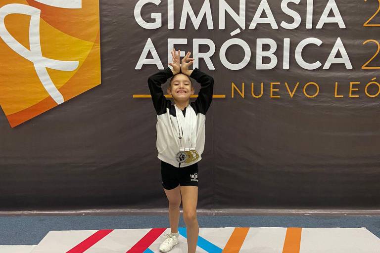 Brilla Alessa en Nacional de gimnasia aeróbica en Monterrey; la única sinaloense con tres oros