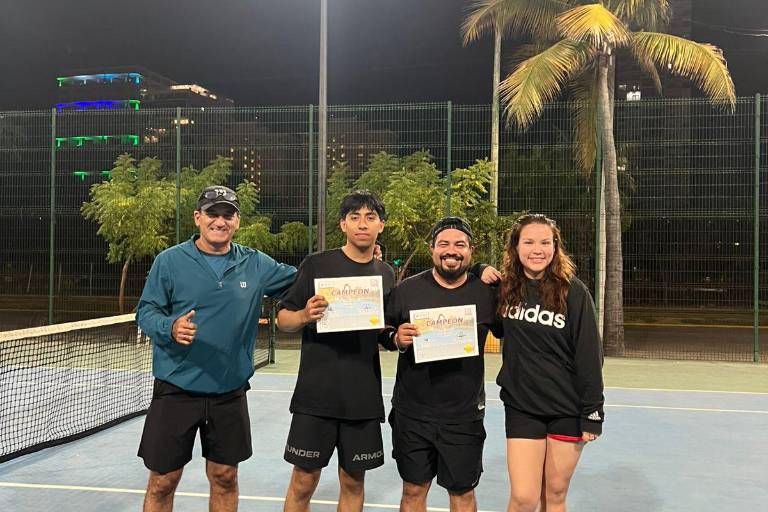 Villanueva y Soto conquistan Torneo de La Amistad