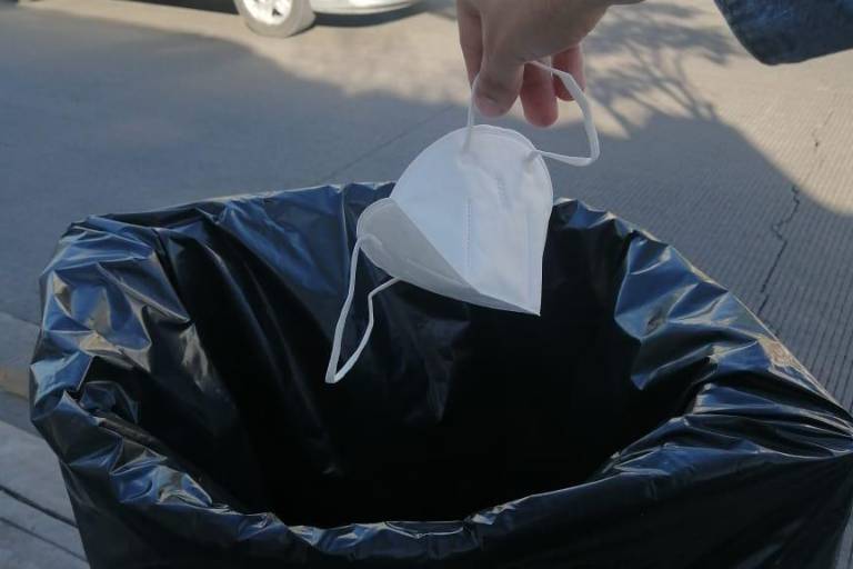 ¿Cómo se debe desechar un cubrebocas? Recomendaciones para evitar la contaminación y la propagación de Covid-19