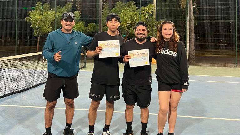 Toto Villanueva y Fredy Soto son los campeones.