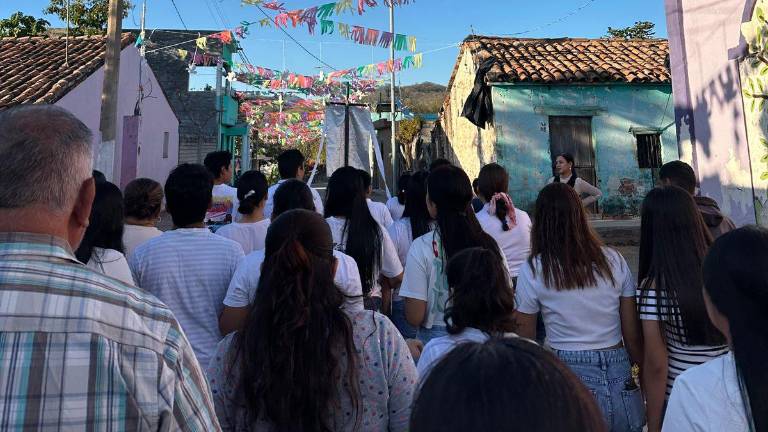 La juventud de Matatán participó activamente en la peregrinación.