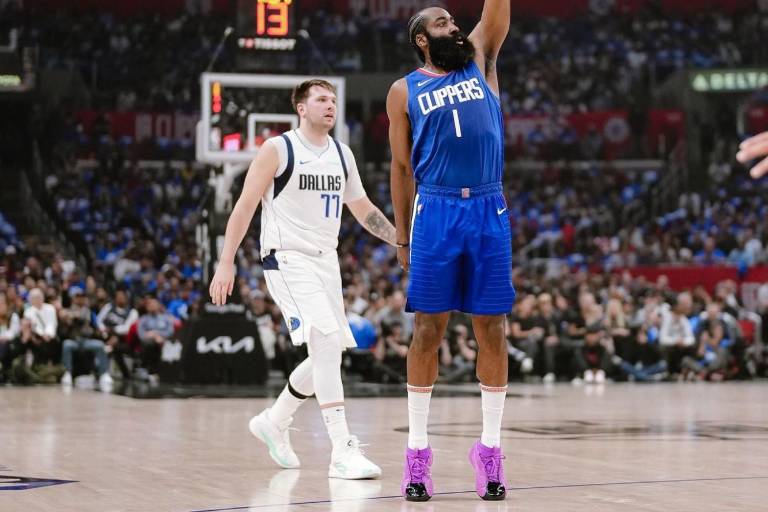 Los Clippers derriban a los Mavericks de Luka Doncic en primer asalto de playoffs