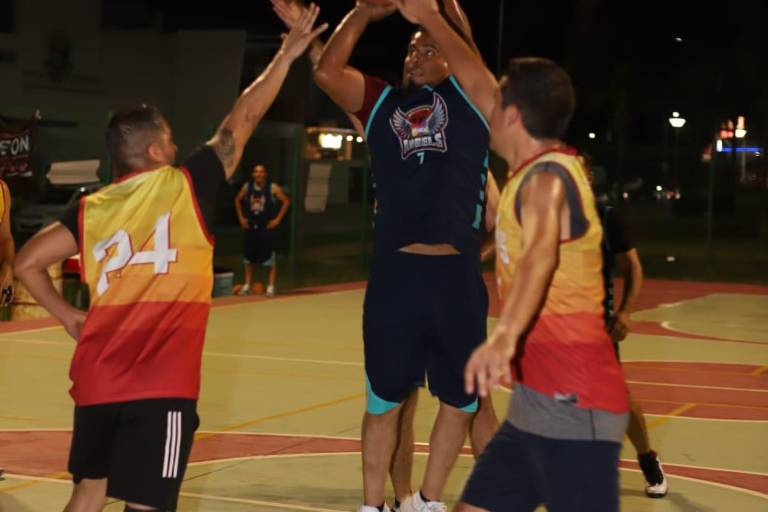 Chucky Boys marca territorio en Liga del Parque Lineal